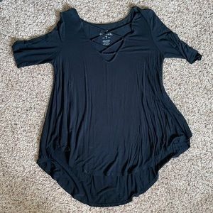 American Eagle Soft & Sexy Flow Quarter Sleeve